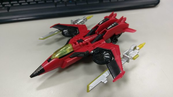 Titans Return Windblade First In Hand Photos Of Wave 5 Deluxe 05 (5 of 7)